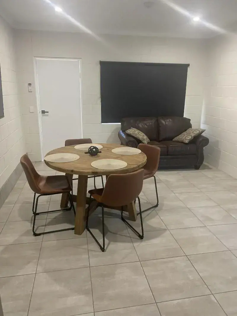 Castlereagh Lodge Motel