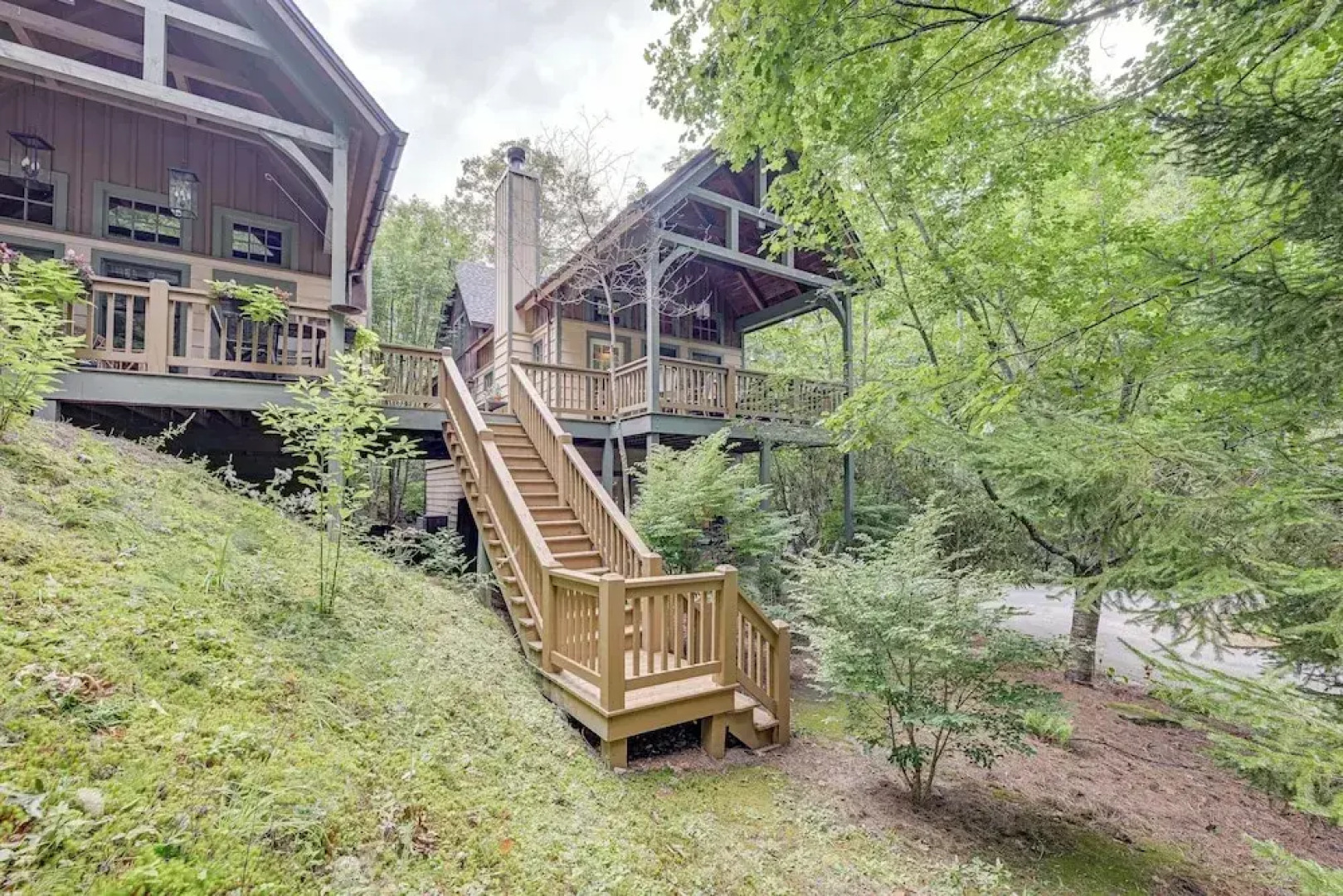 Peaceful Vacation Rental w/ Deck: 5 Mi to Cashiers