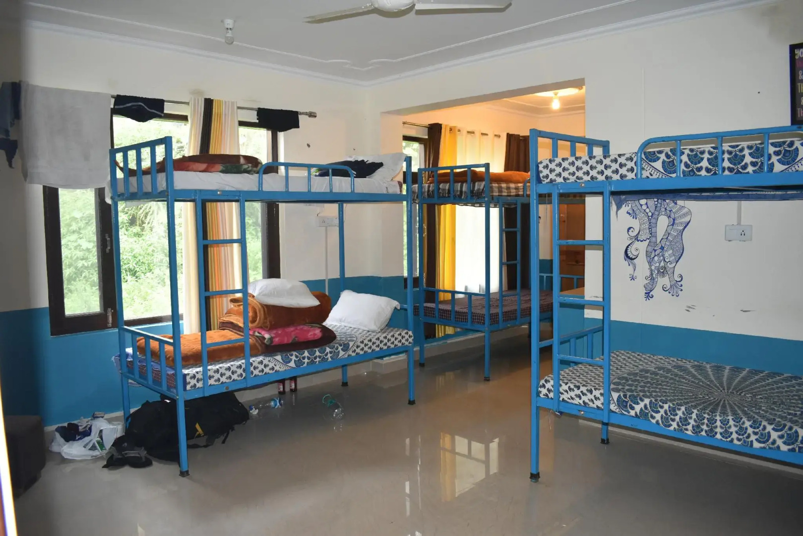 Hotel Backpackers Inn