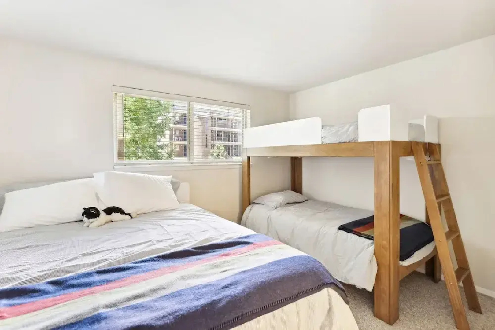 Colorado Condo ~ 3 Mi to Winter Park Resort!