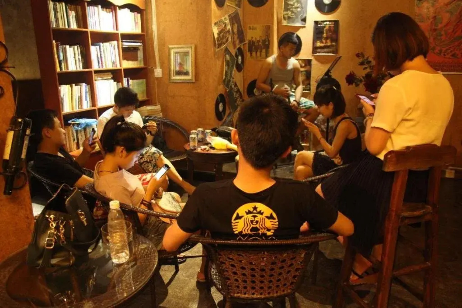 Fenghuang Soft Time Inn