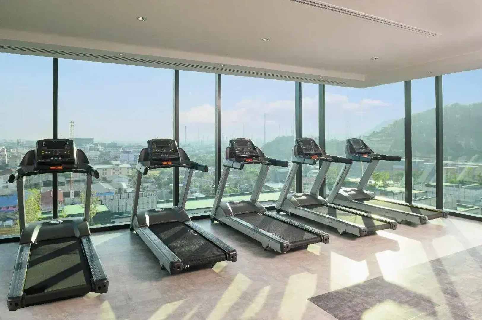 Holiday Inn & Suites Siracha Laemchabang by IHG