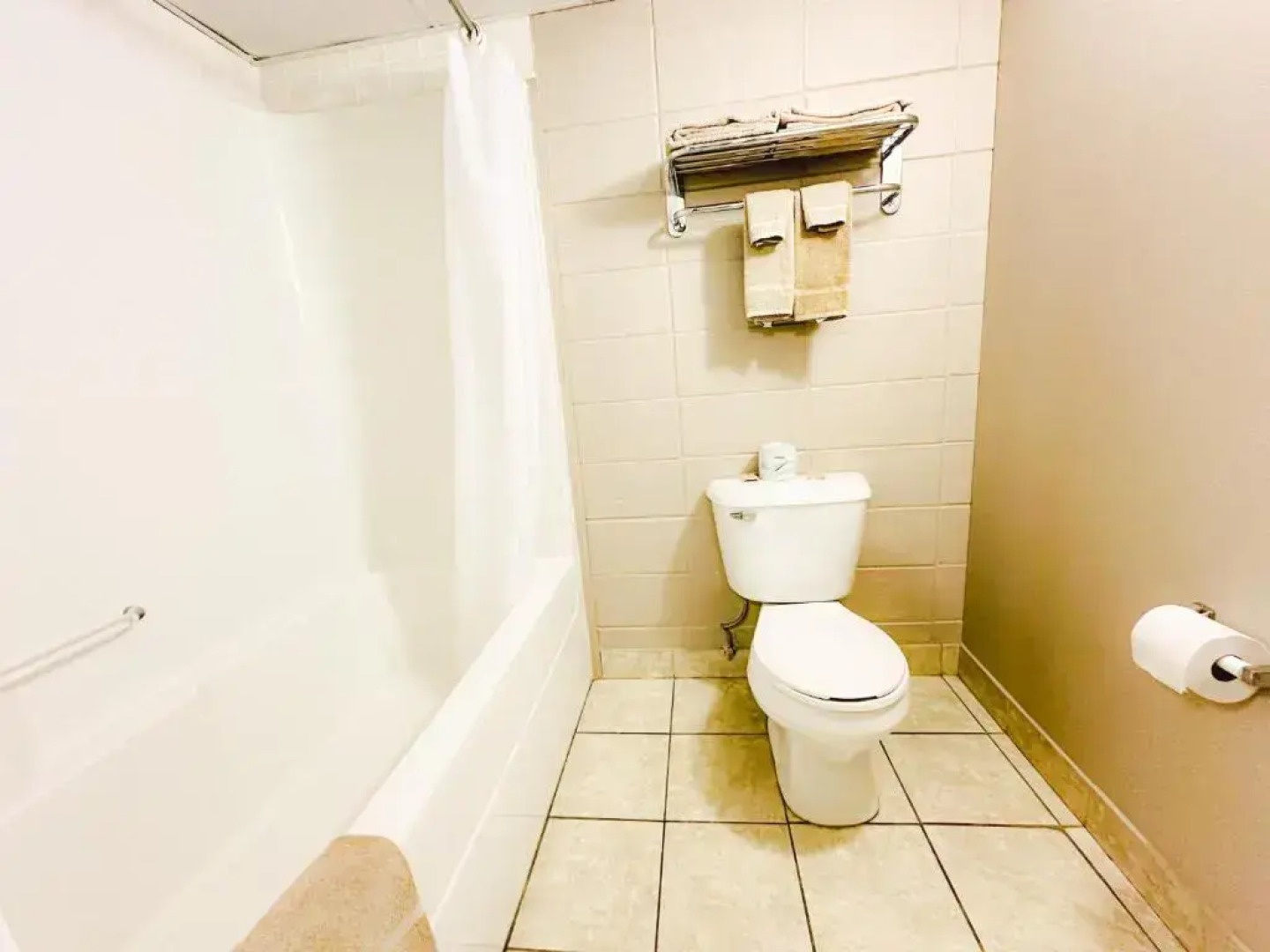 Beaverlodge Motor Inn