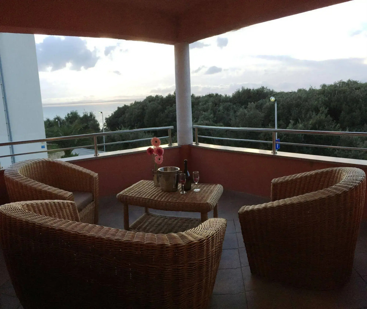 Sunset Beach Suites