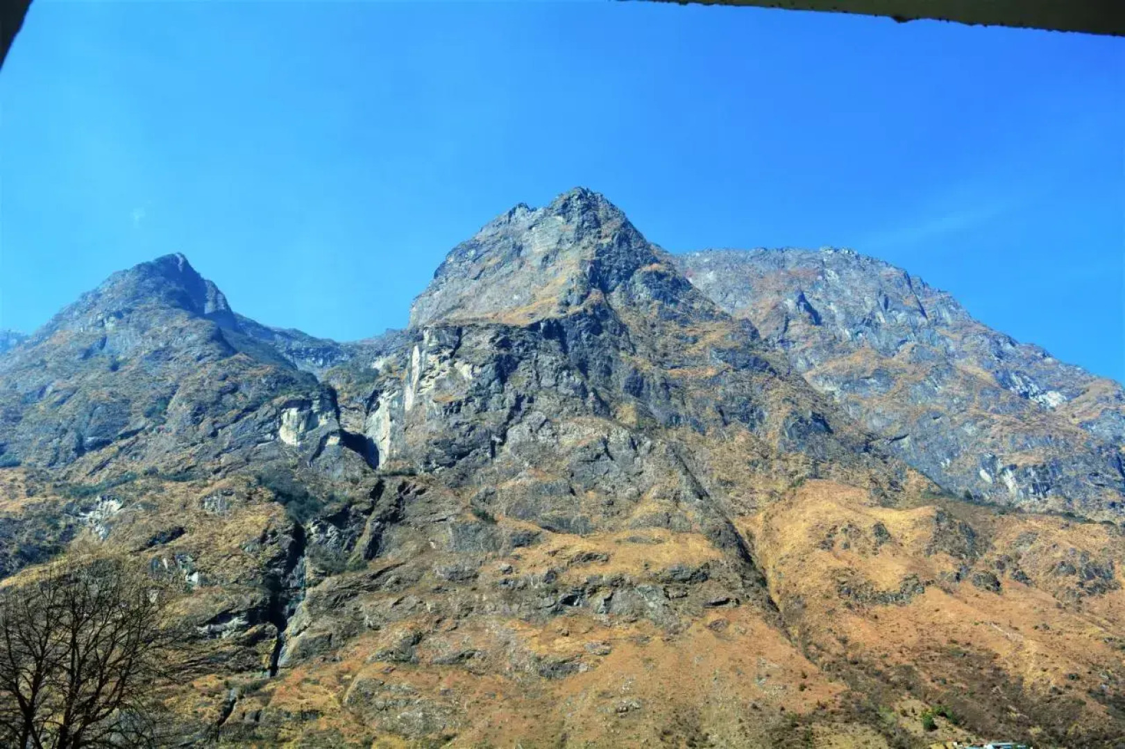 Rufina Lachung De'Crown