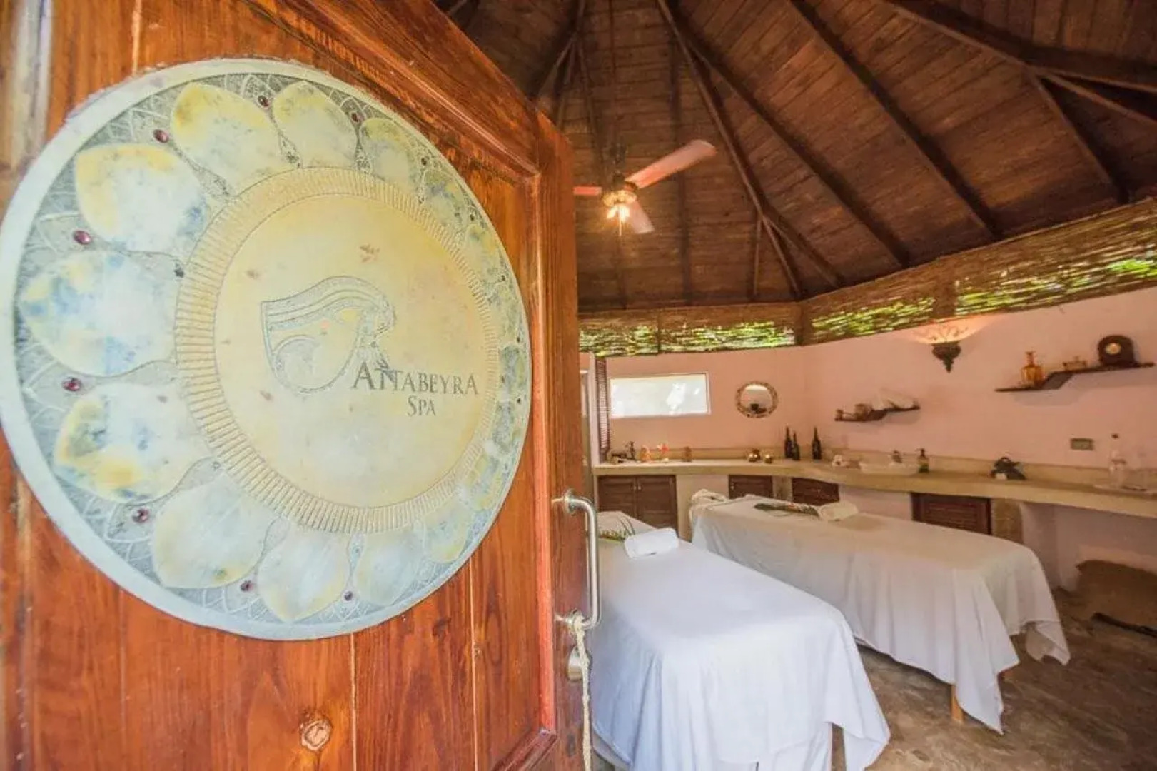 Natura Cabana Boutique Hotel & Spa by Mint