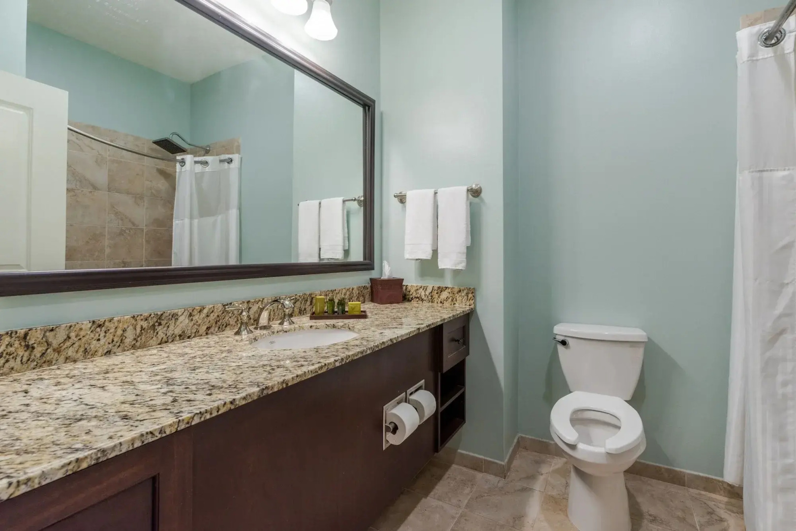 Chateau Saint Denis Hotel