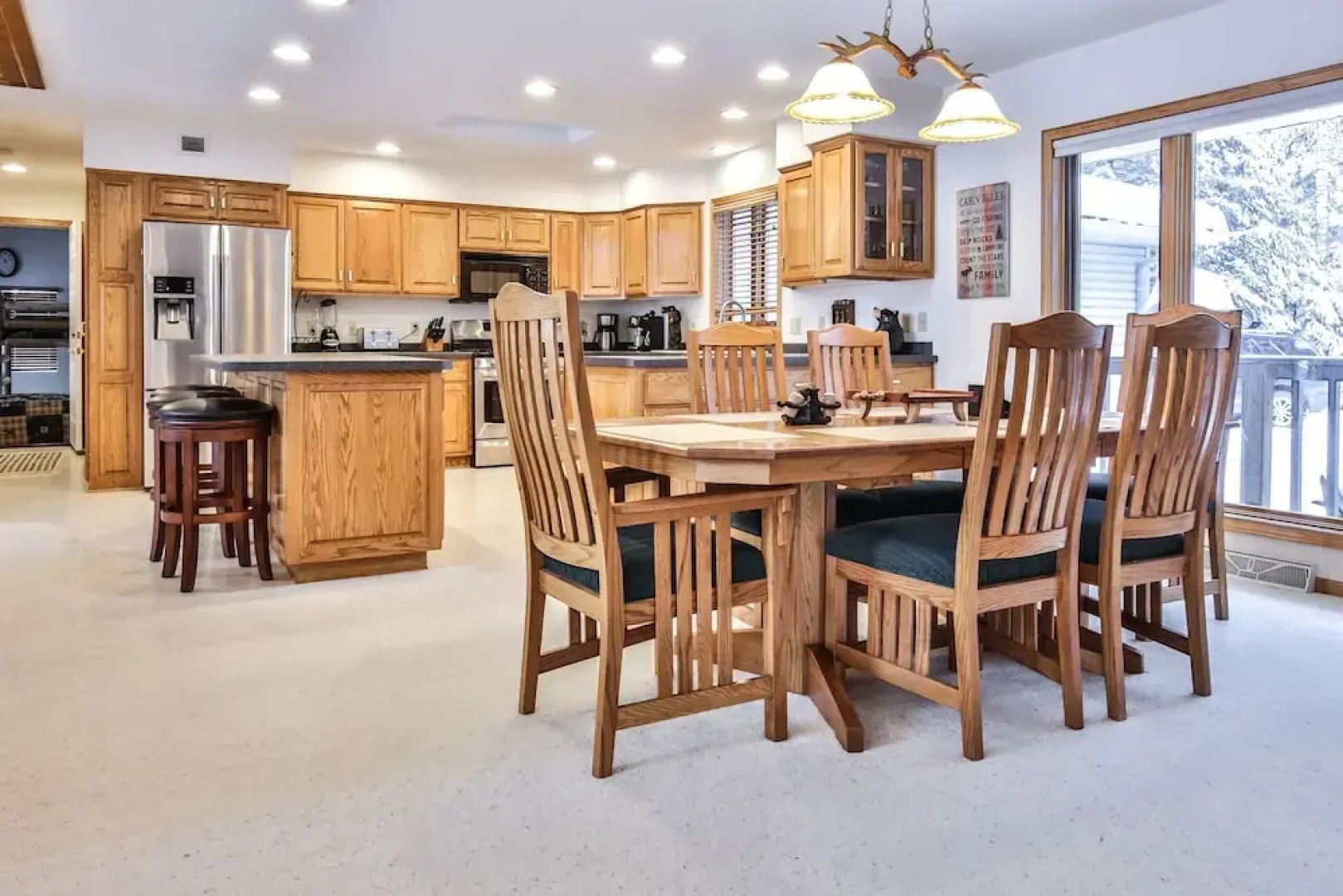 WhiteWoods Cove - 4 Br Home