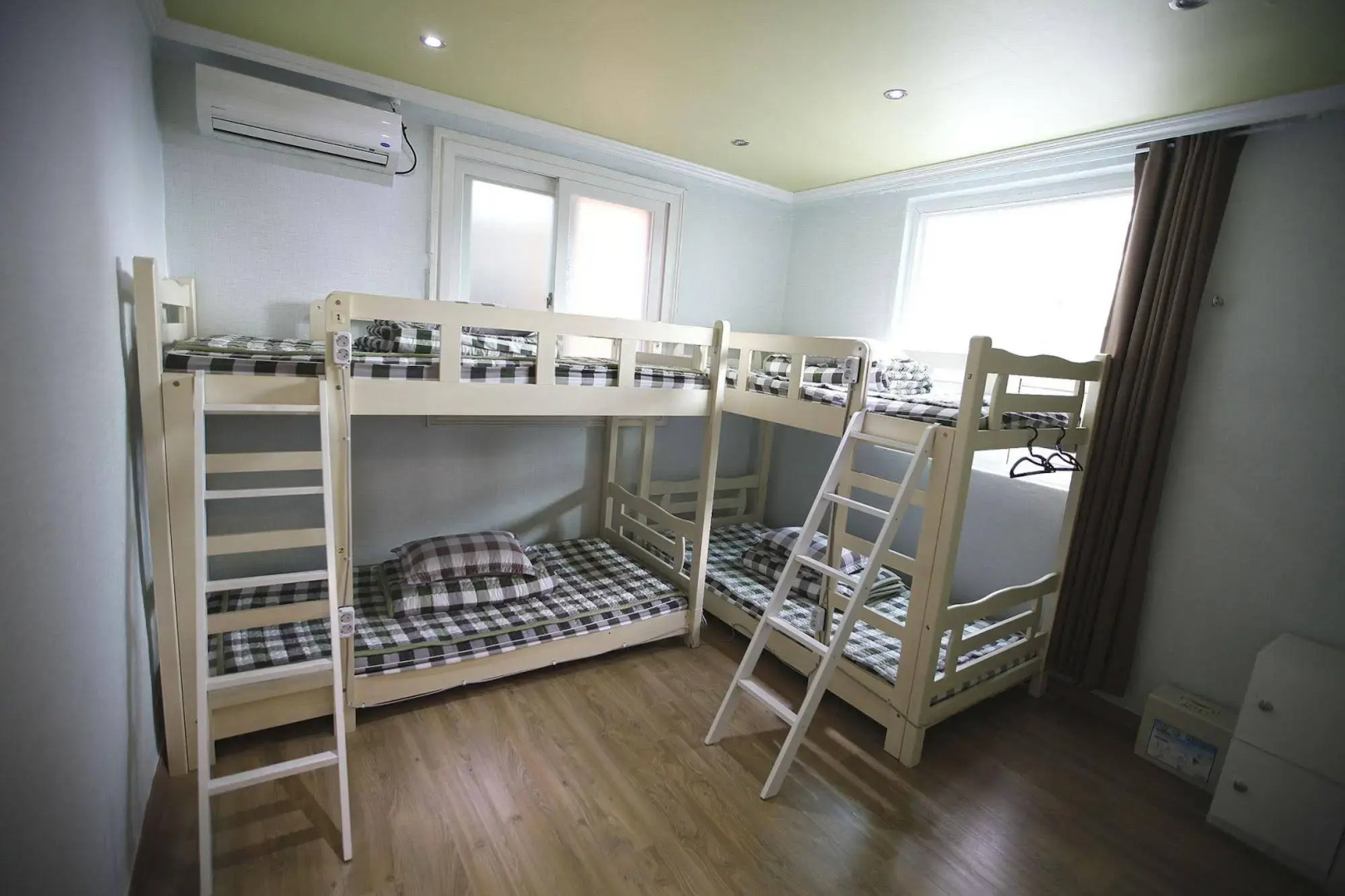 Bluefish Guesthouse - Hostel