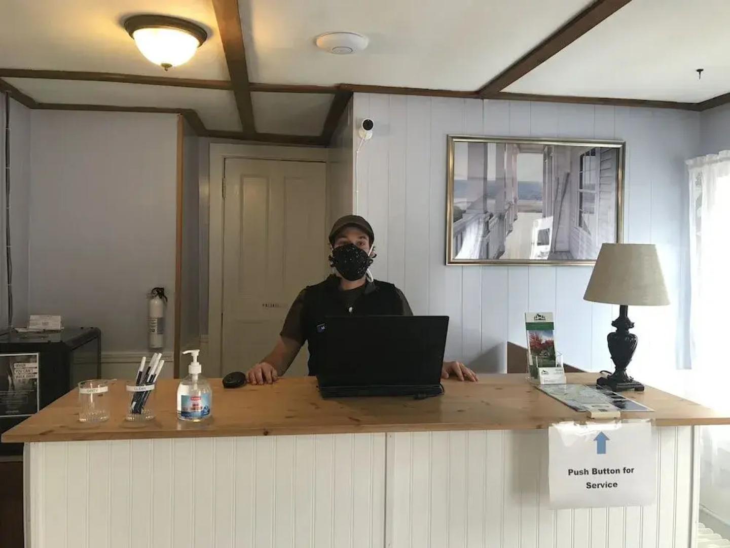 Isleview Motel and Cottages