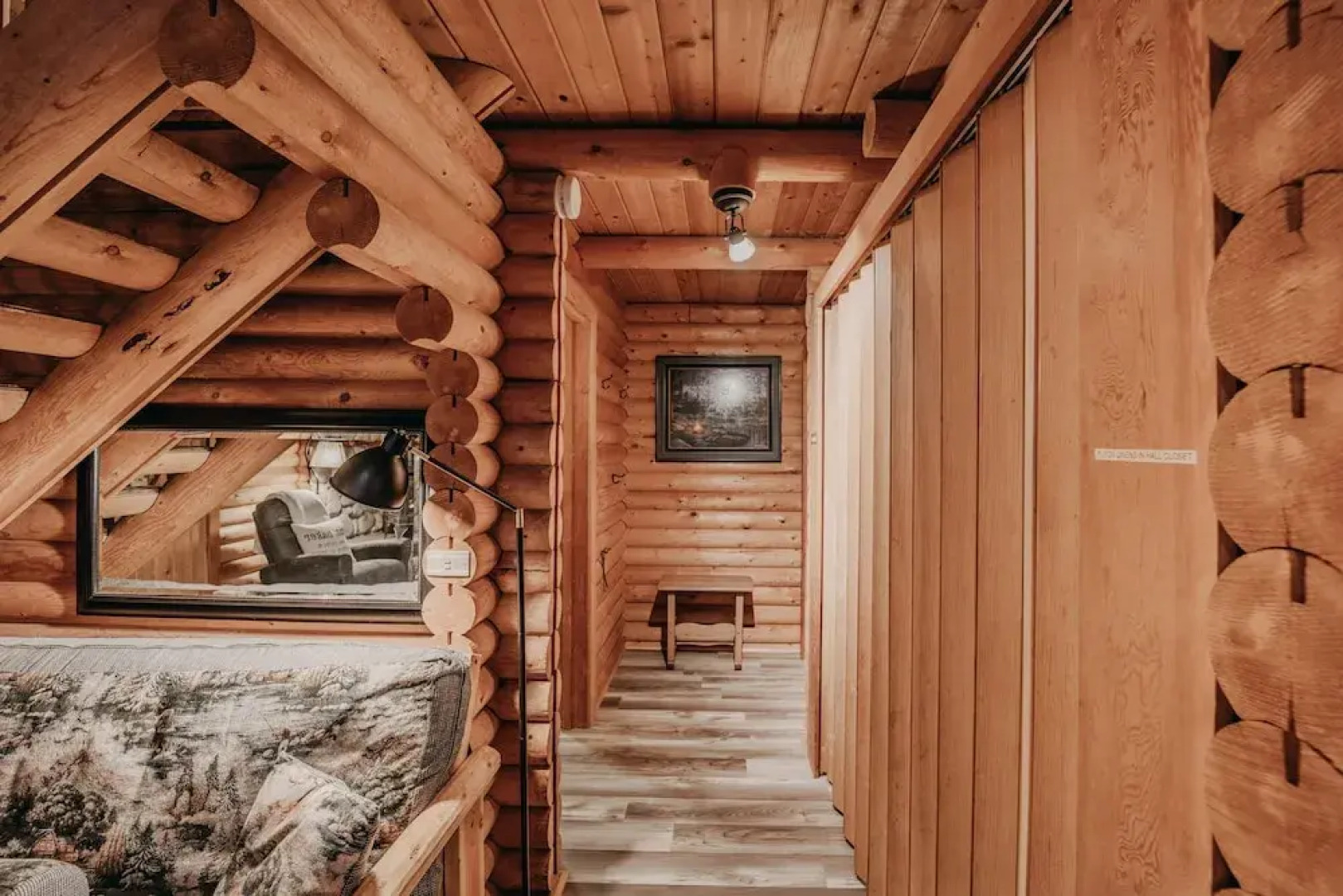 Baker Rim Cabin 17 - A Rustic Family Cabin With Modern Features