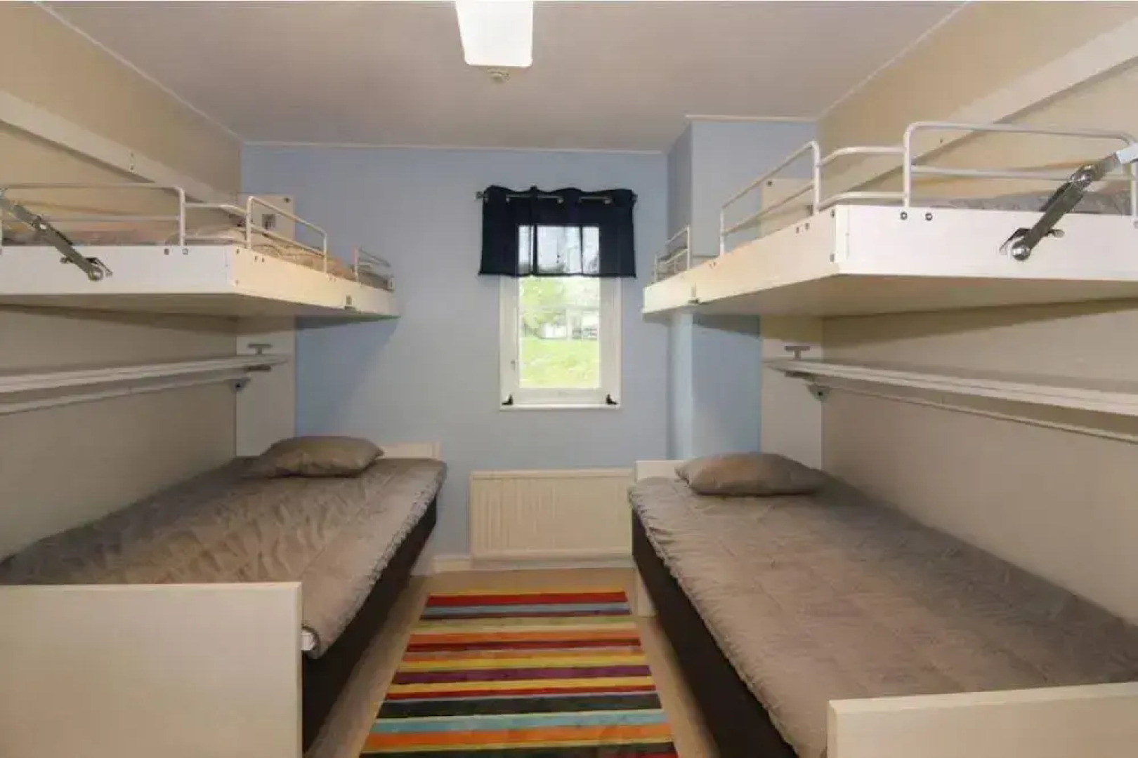 Bergs Slussar Vandrarhem & Stugor - Hostel