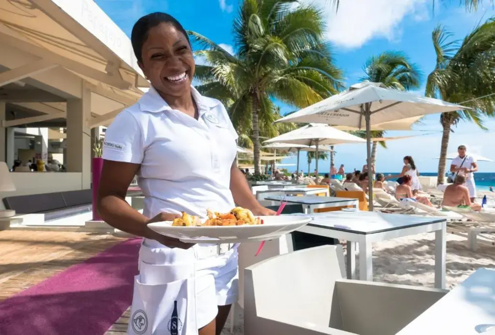 Papagayo Beach Hotel