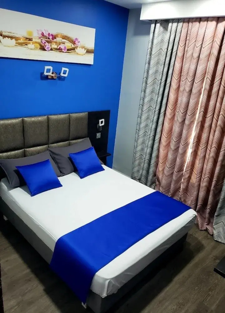 London Connection Hostel