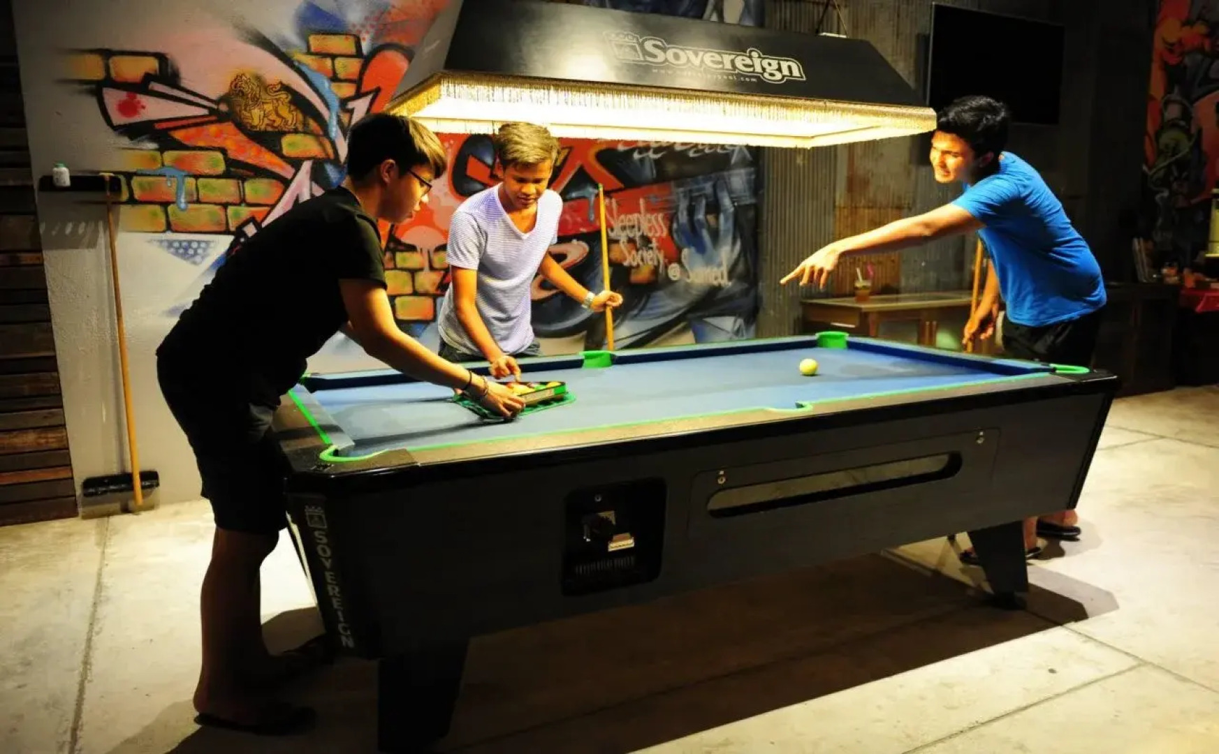 Bar And Bed (sleepless Society @ Samed)