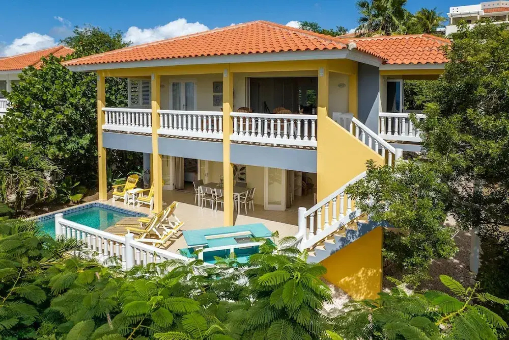 Tropical Twilight Haven Unwind in Style