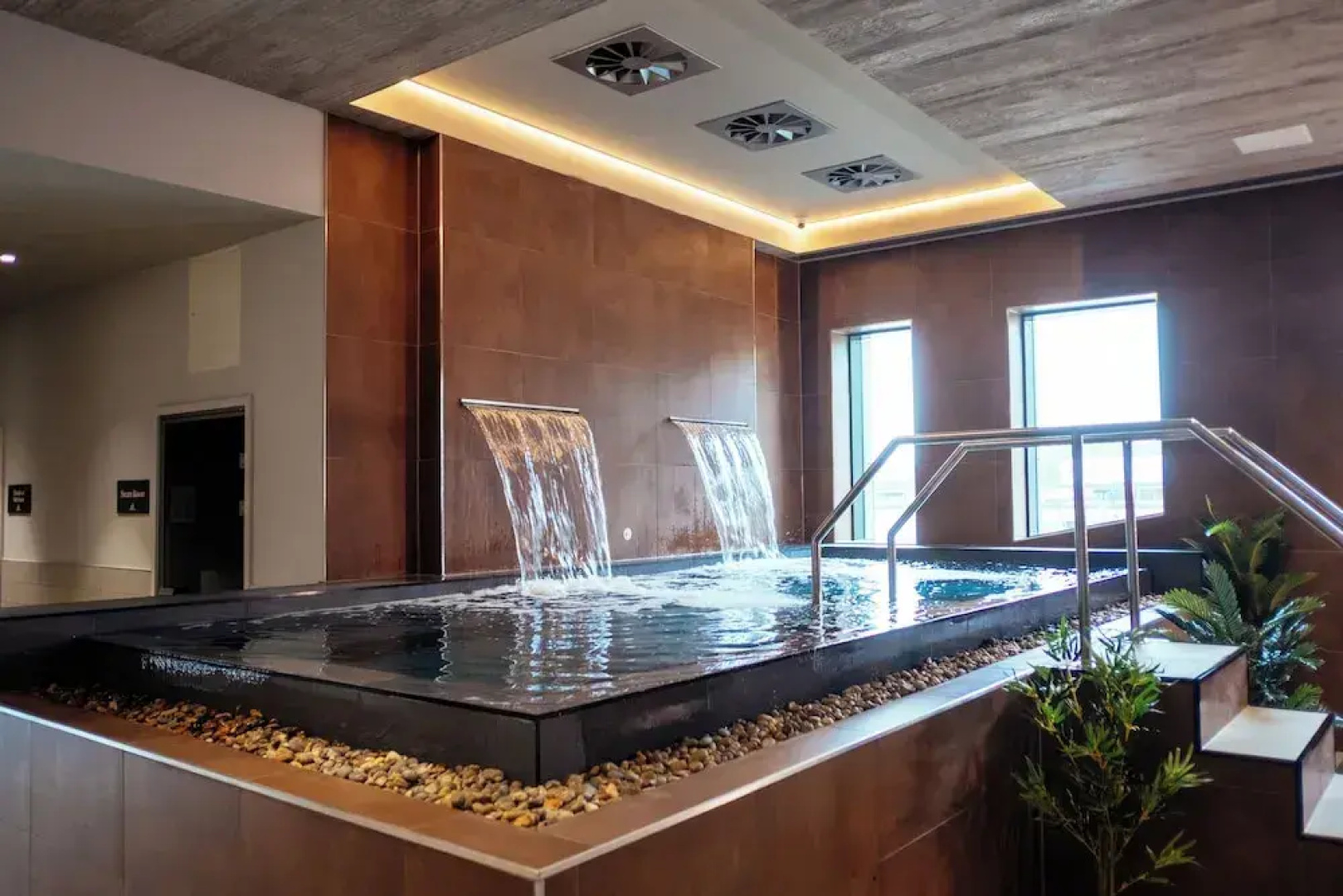 IXORA Hotel and Spa