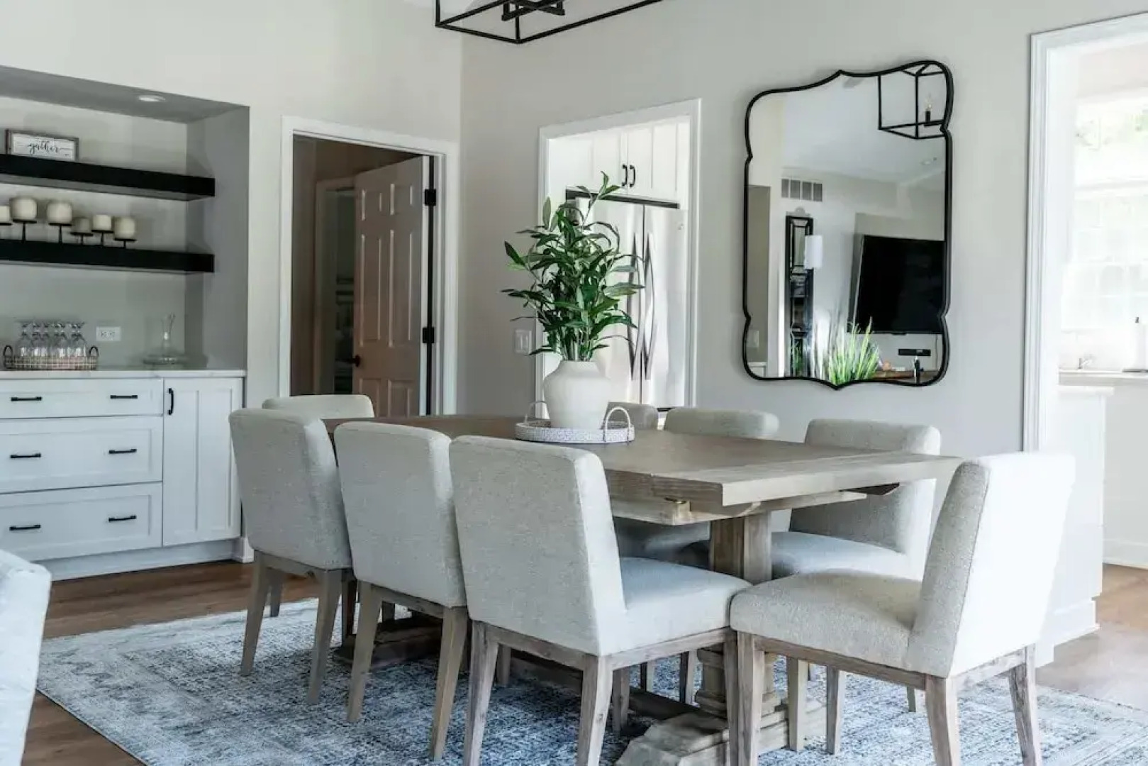 Tranquil Family Retreat - for 10!