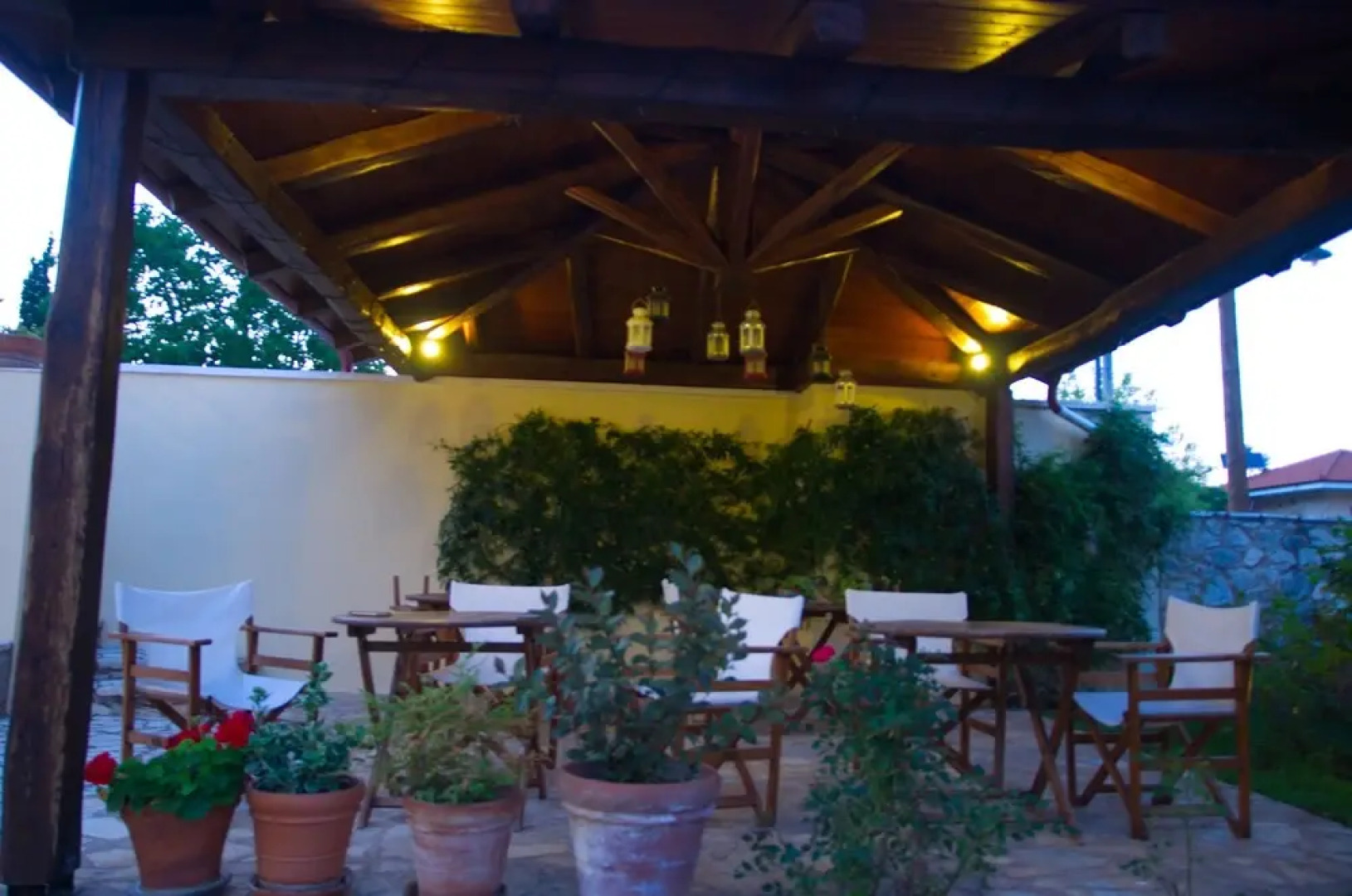 Archontiko Parnassus Dadi