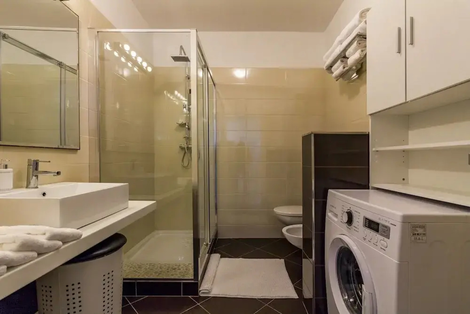 Forest&Sea apartment-Bikes&table incl