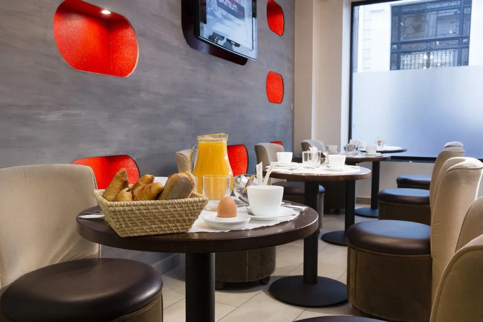 Hotel 10 Opera by HappyCulture