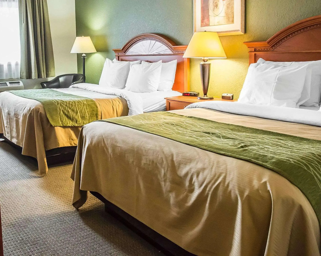 Comfort Inn & Suites Thousand Islands Harbour District