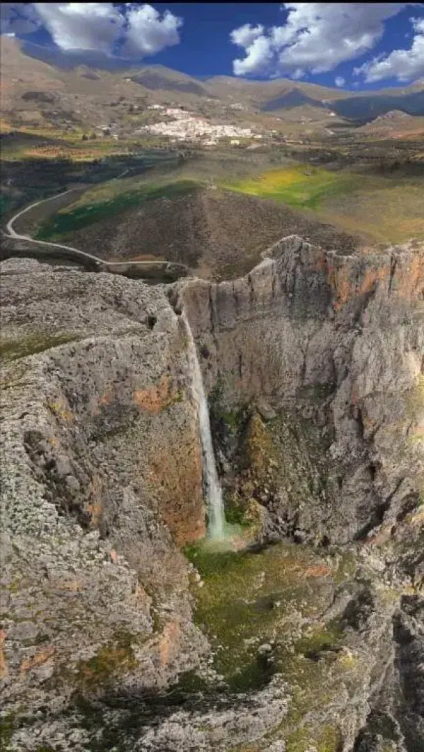 Wooden House at the Mountain-private