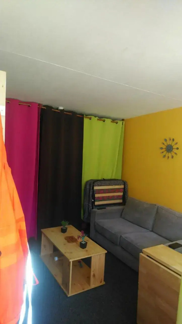 STUDIO en PLEINE MONTAGNE AVEC VUE SUR MARMOTTES