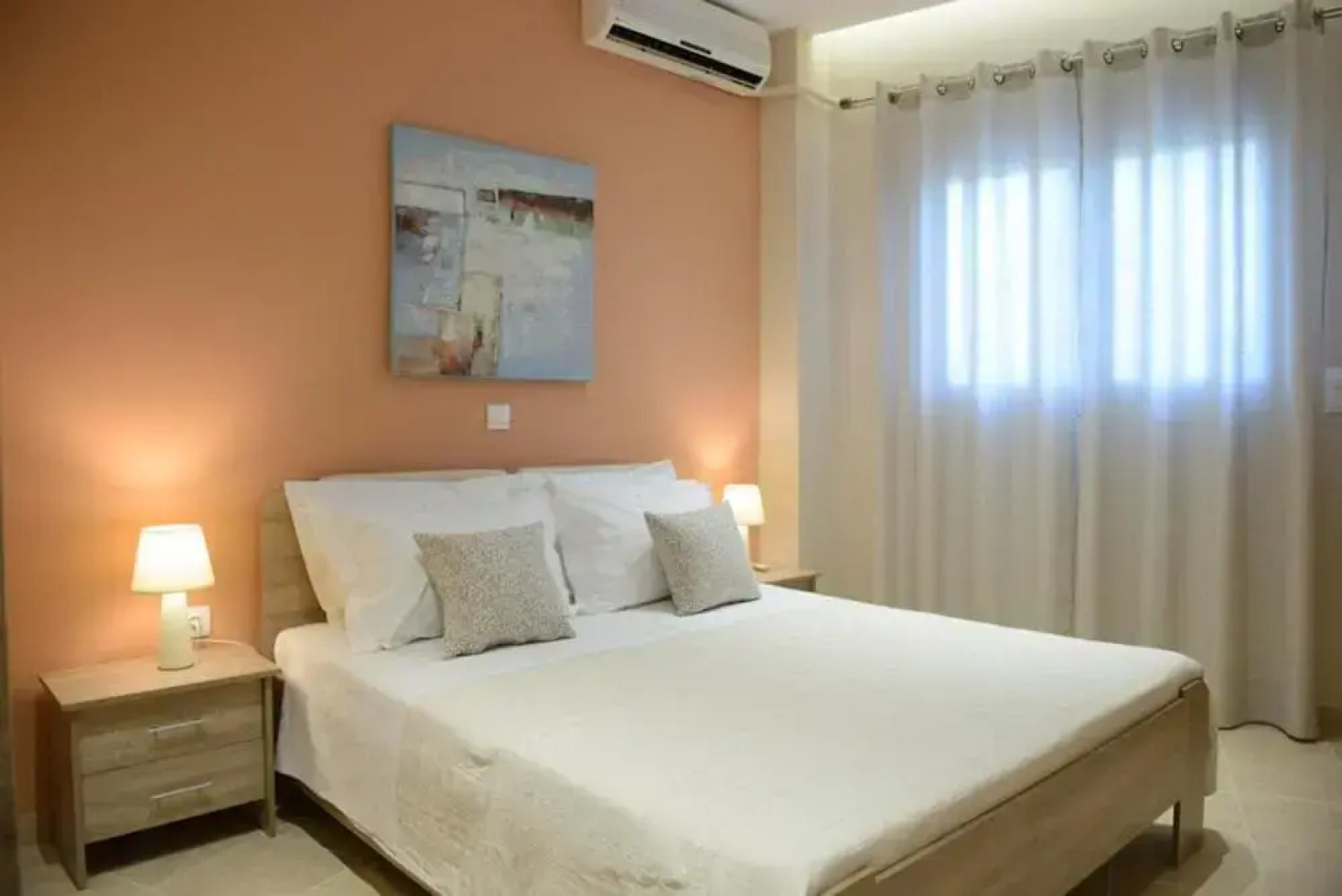 Alimos Modern Retreat Near the Beach