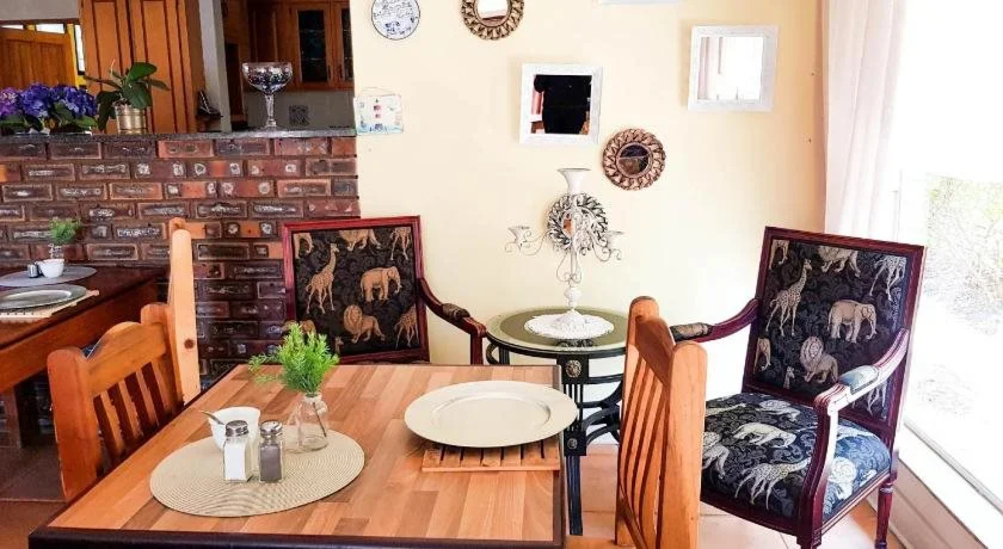 Dormio Manor Guest Lodge