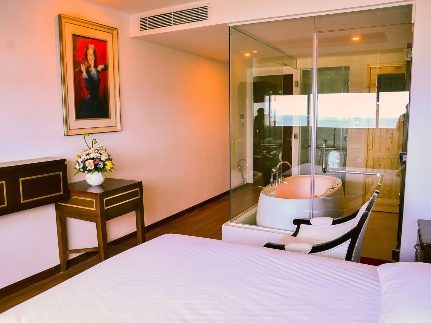 Le Hoang Beach Hotel Danang