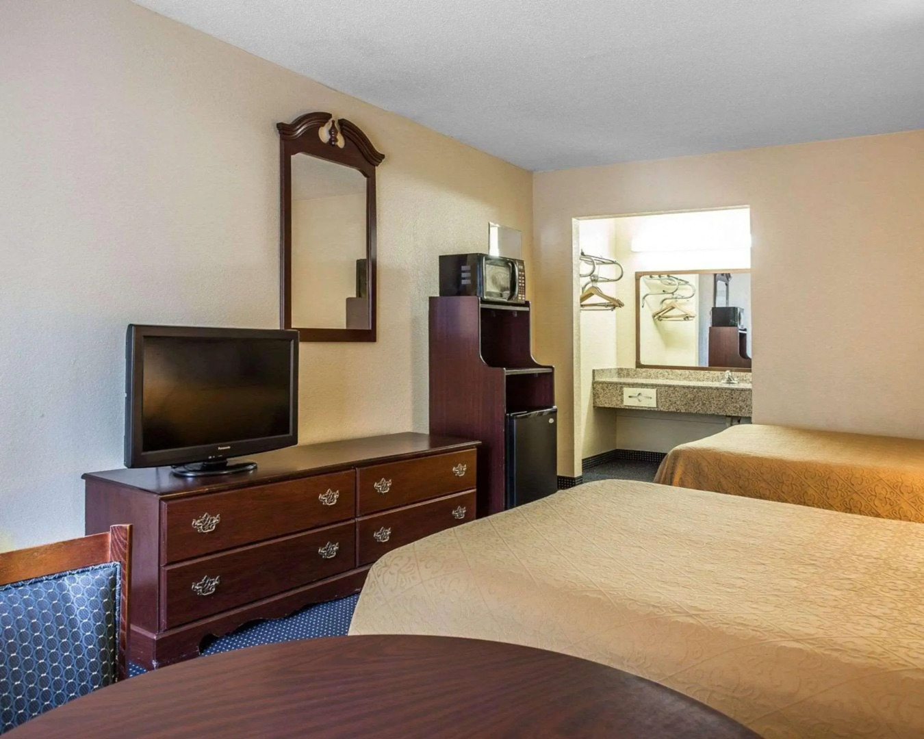 Quality Inn Manning I-95