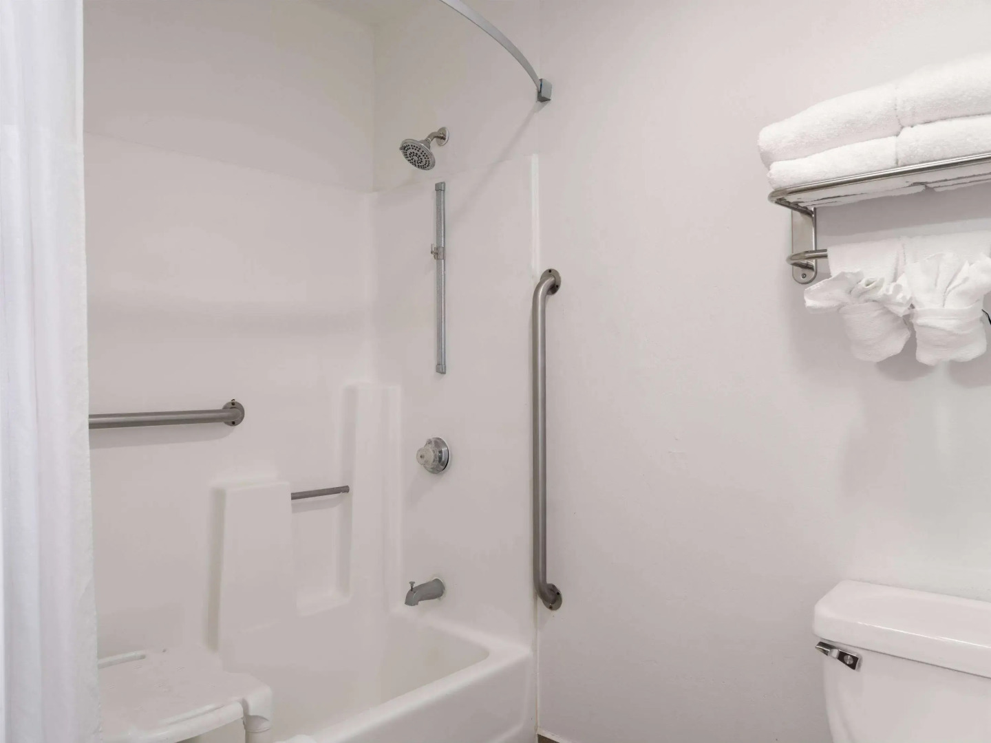 Ramada by Wyndham San Diego Poway Miramar