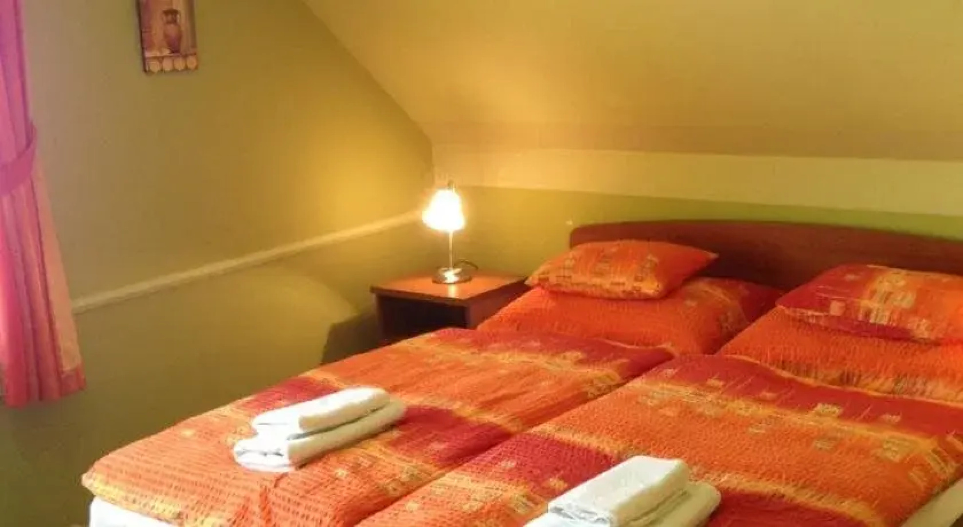 Korona Étterem Panzió