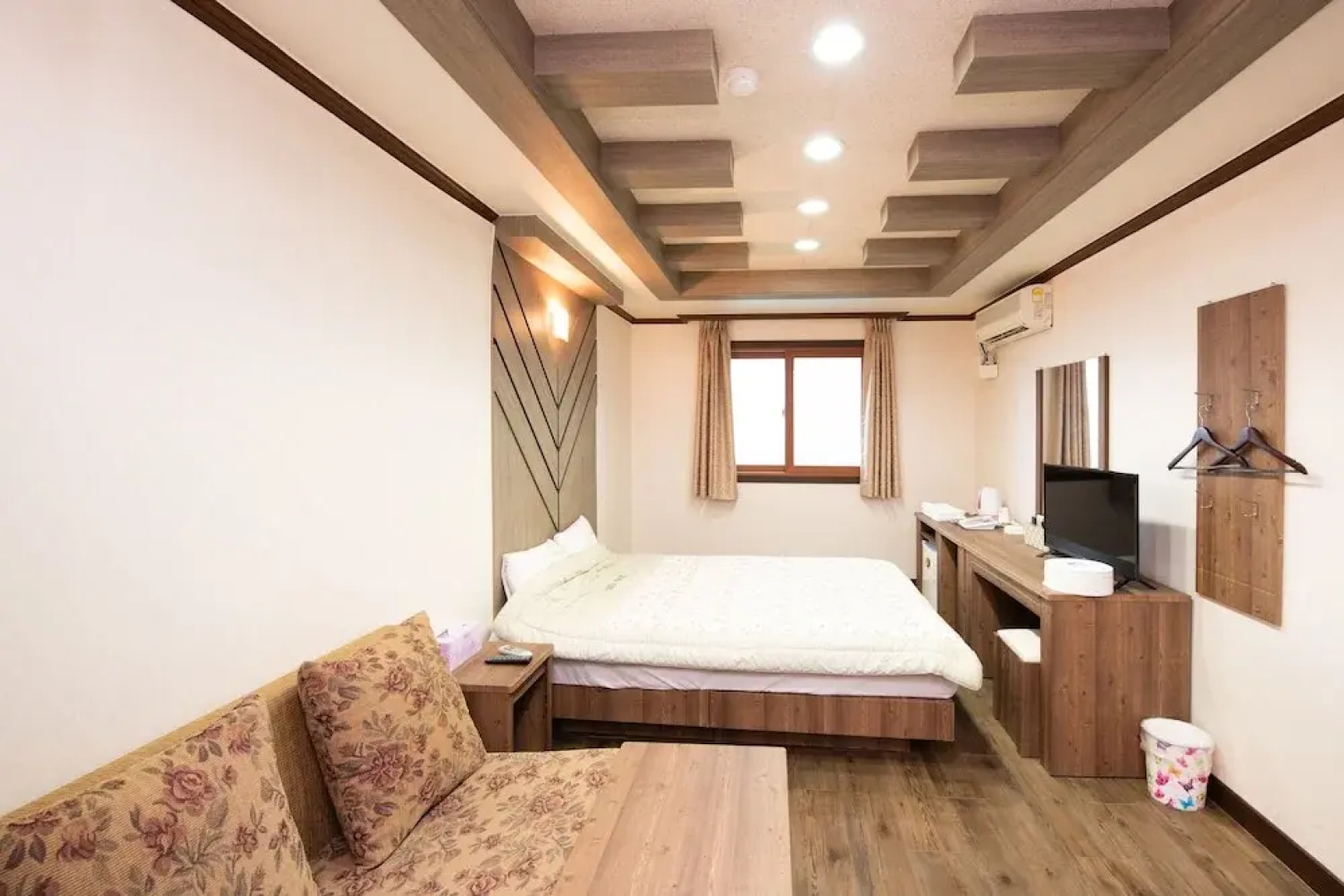 Dogo Elim Hotel