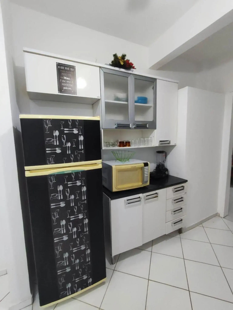 Apartamento Coqueiros A 1 Quadra Do Mar