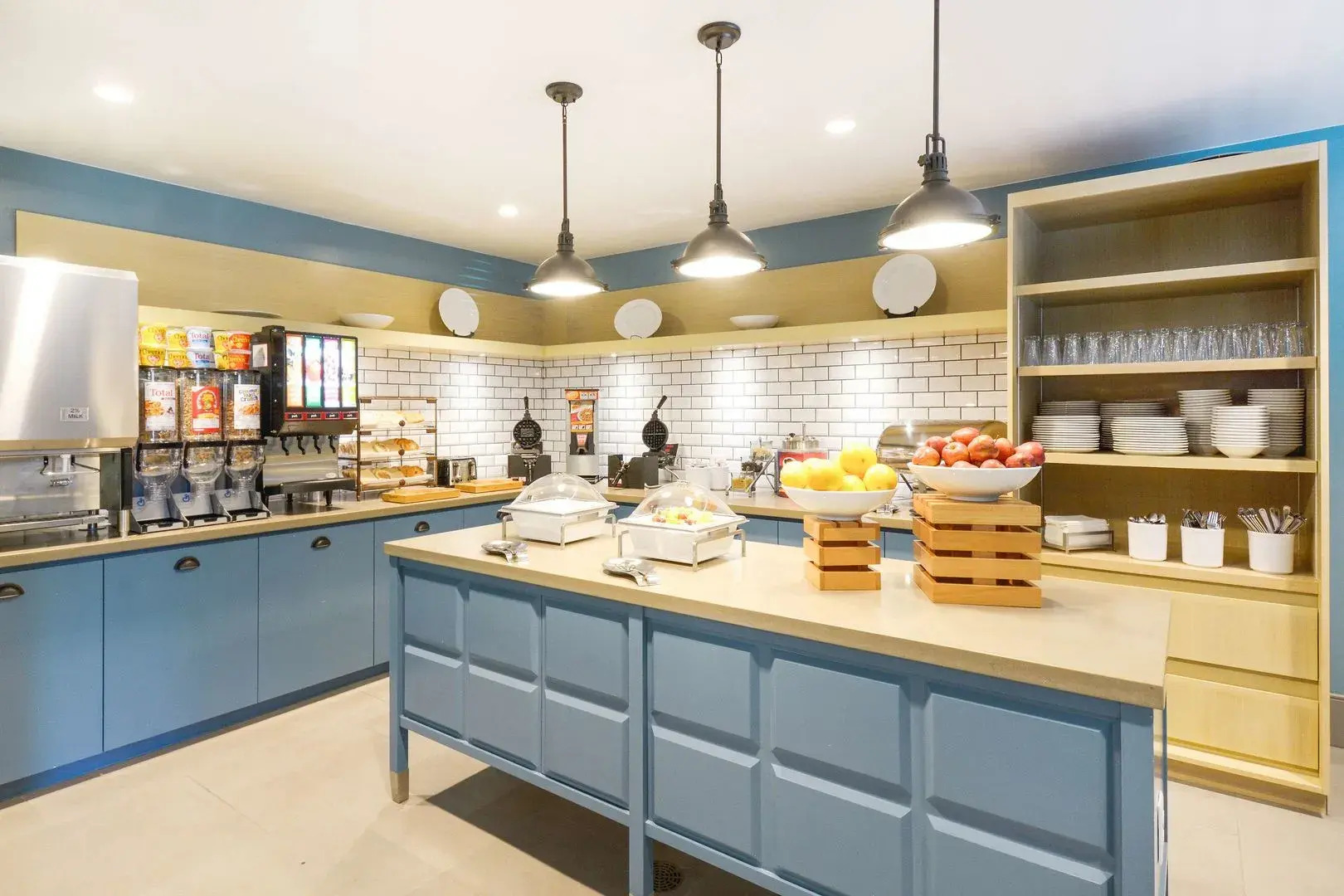 Country Inn & Suites by Radisson, Flagstaff Downtown, AZ