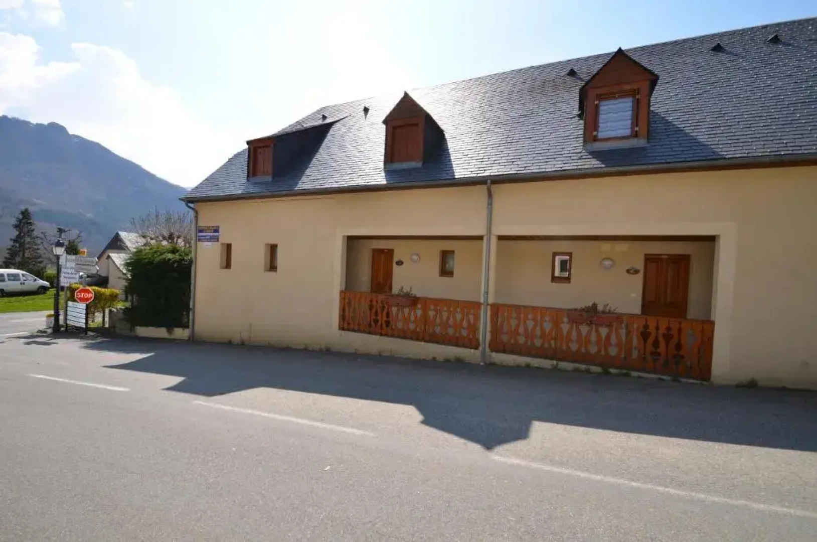 Apartments Gite le Picors