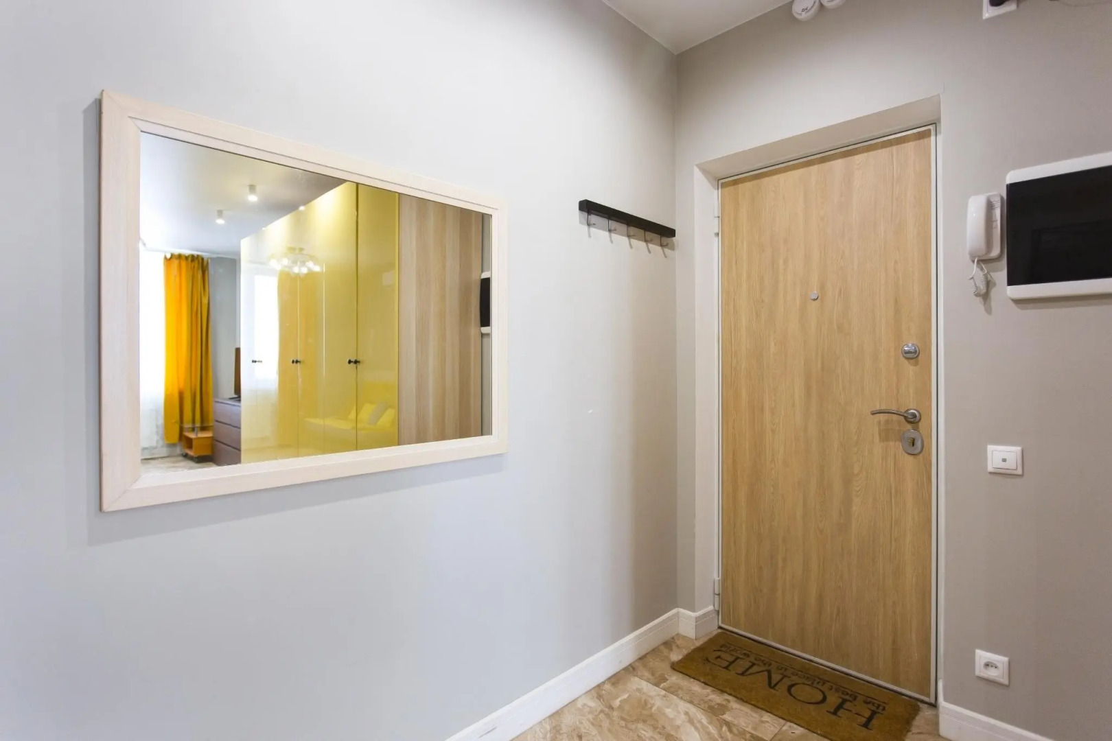 Moment House (Момент Хаус) на улице Большая Воскресенская