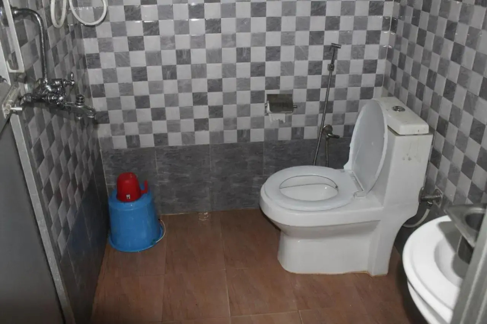 Suklaphanta Jungle Cottage