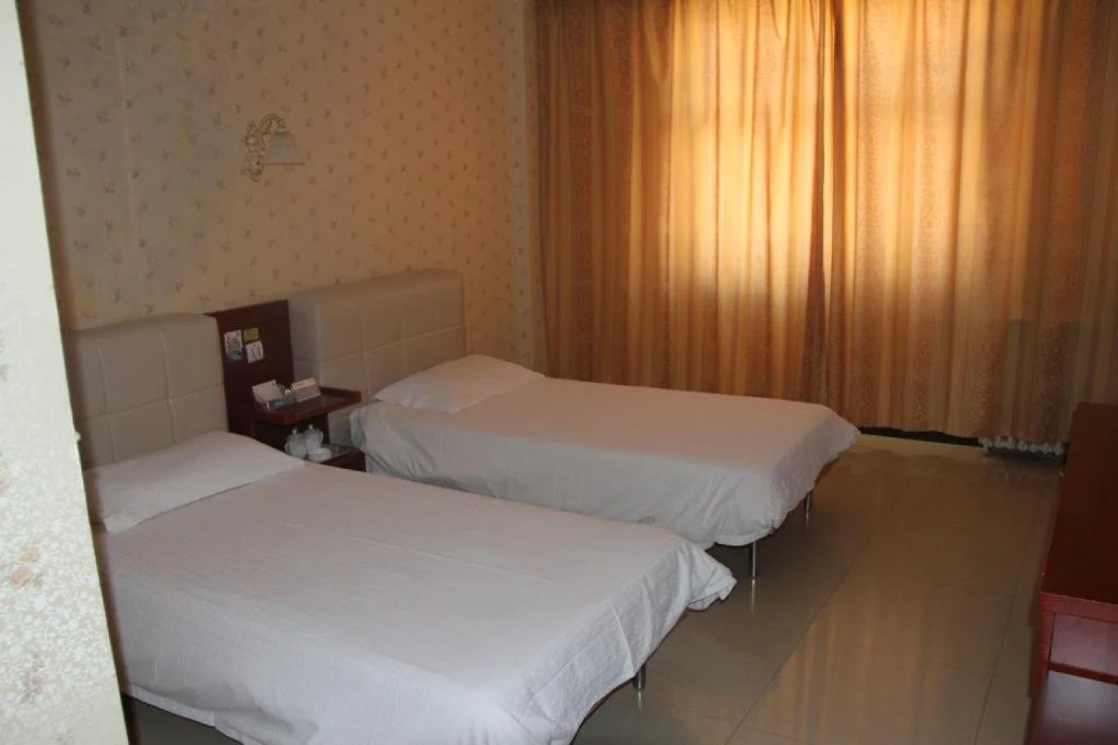 Tianyuan Business Hotel Shijiazhuang South Pingan Street