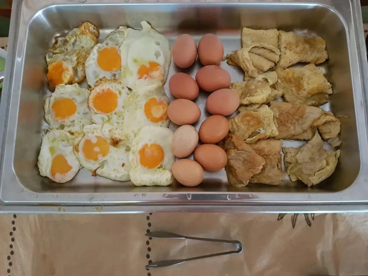 Faros Luxury Suites & Restaurant