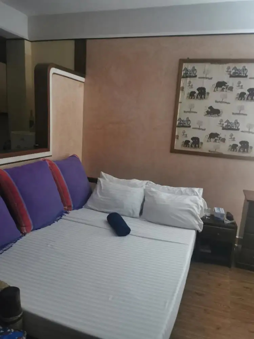 Qua Bruce Apartment