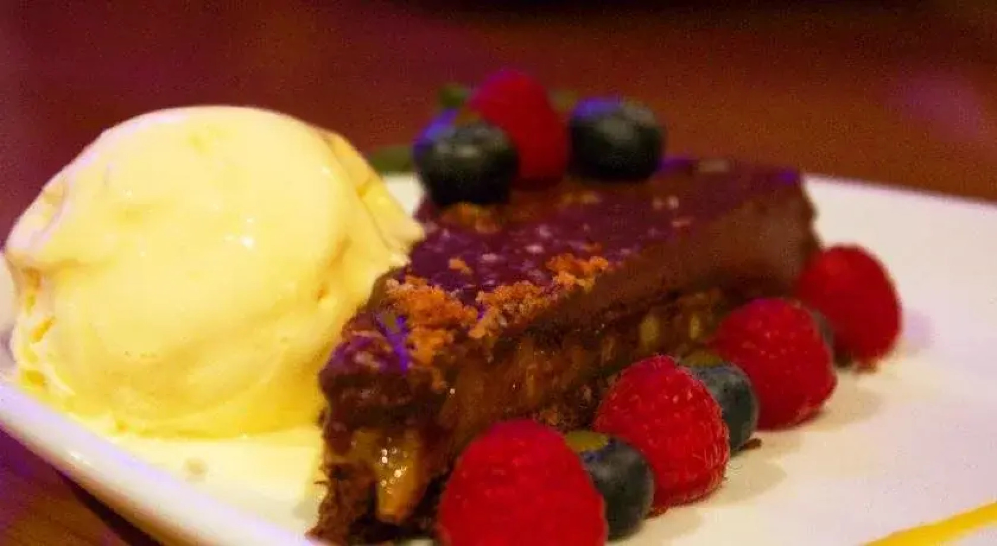 The Britannia Inn & Waves Restaurant