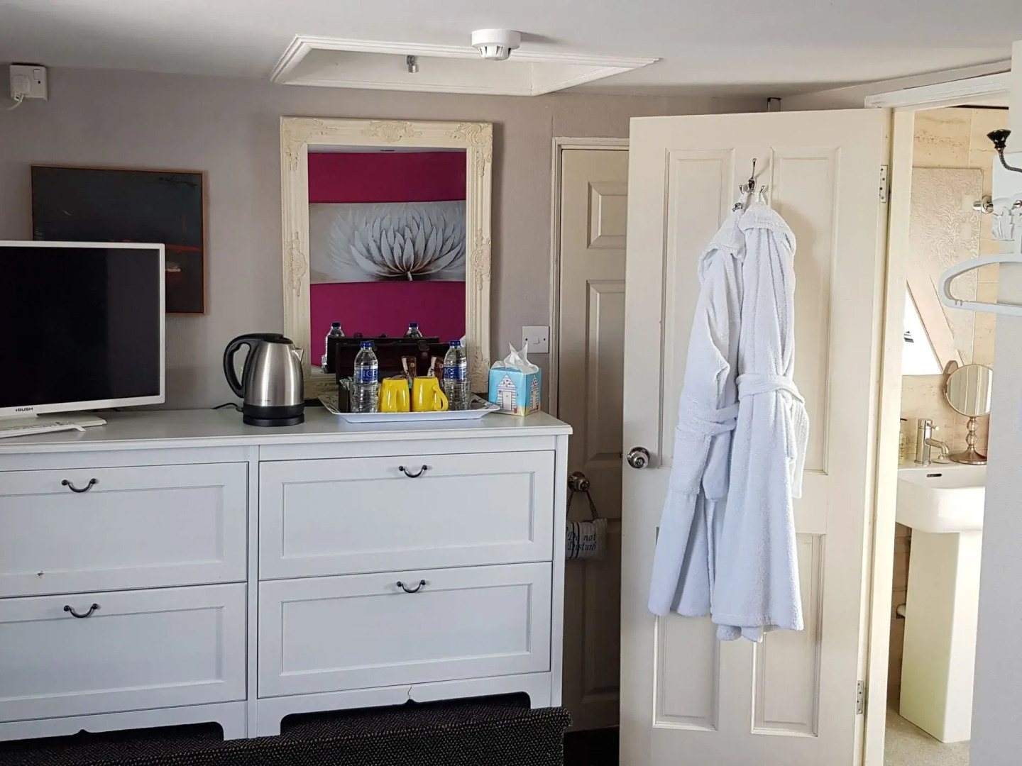 Roundhouse Hotel Weymouth