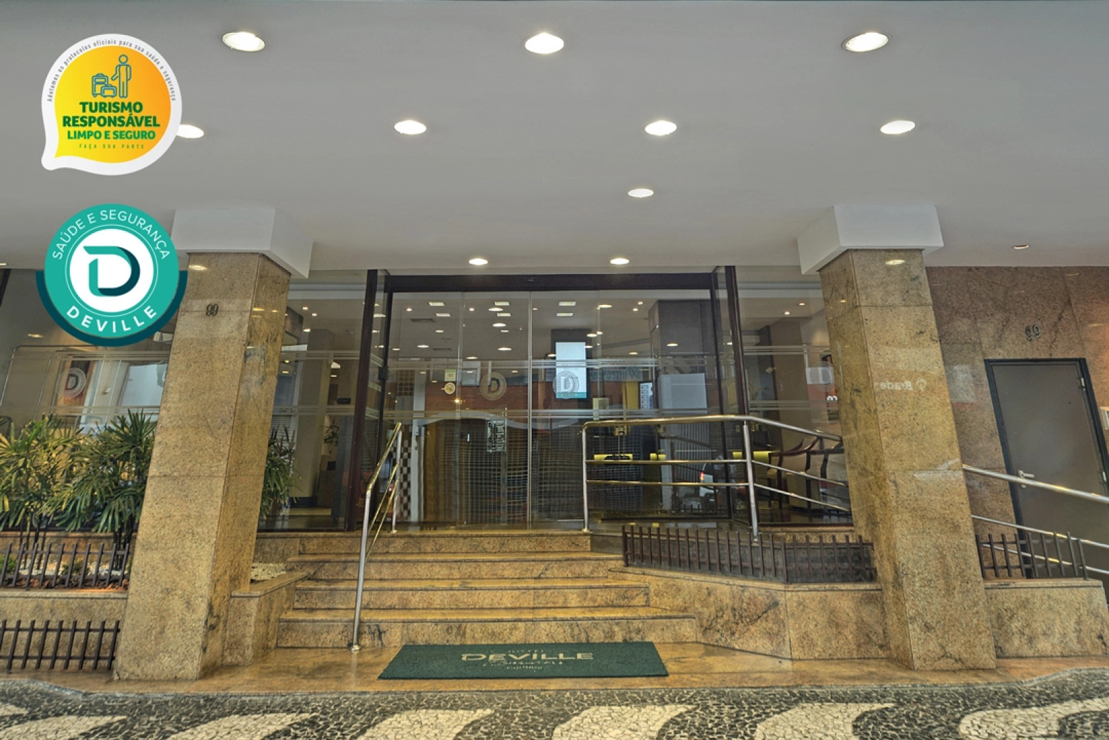 Hotel Deville Curitiba