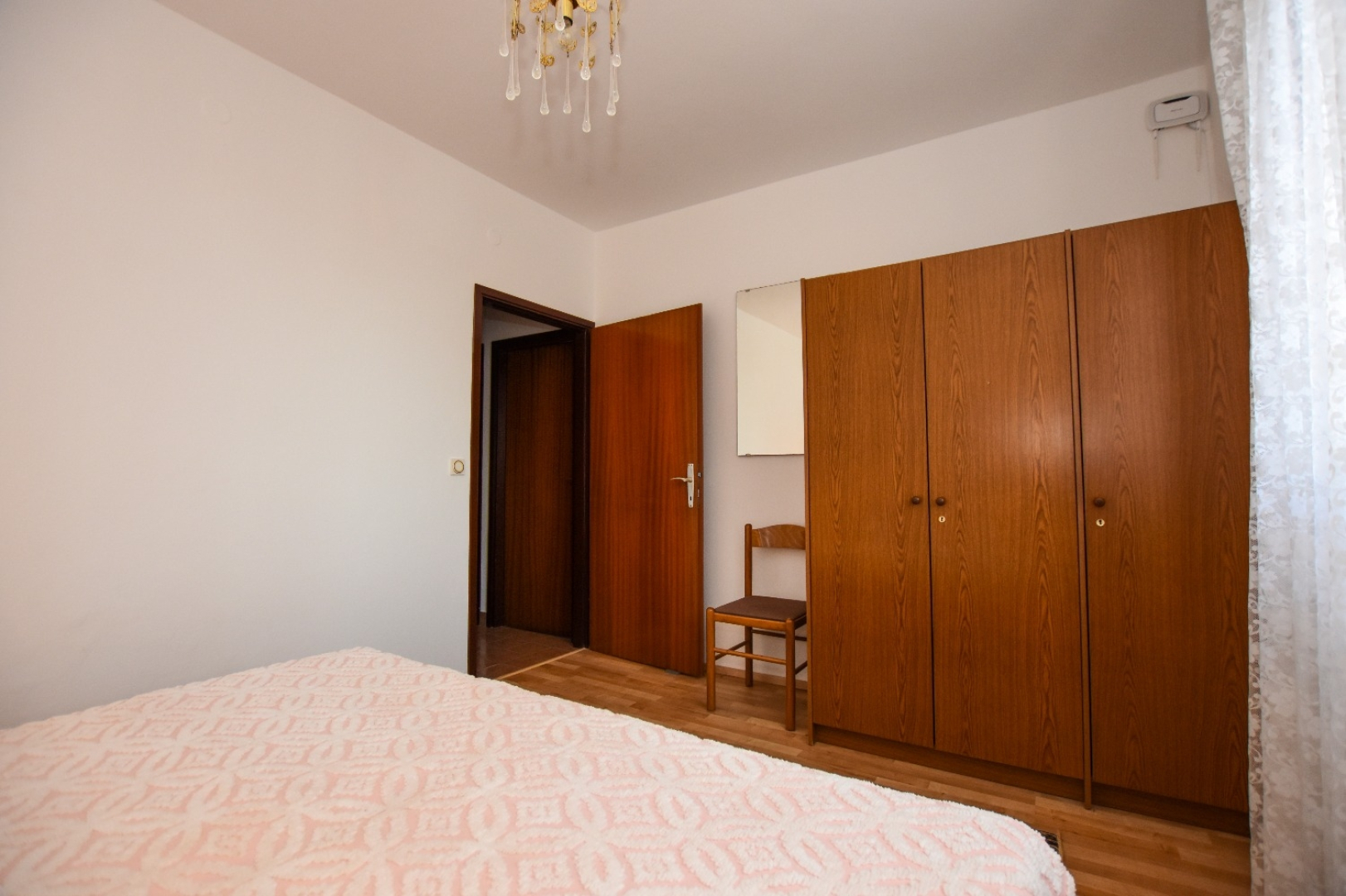 Apartment Luce - family friendly & parking: A2 Pag, Island Pag