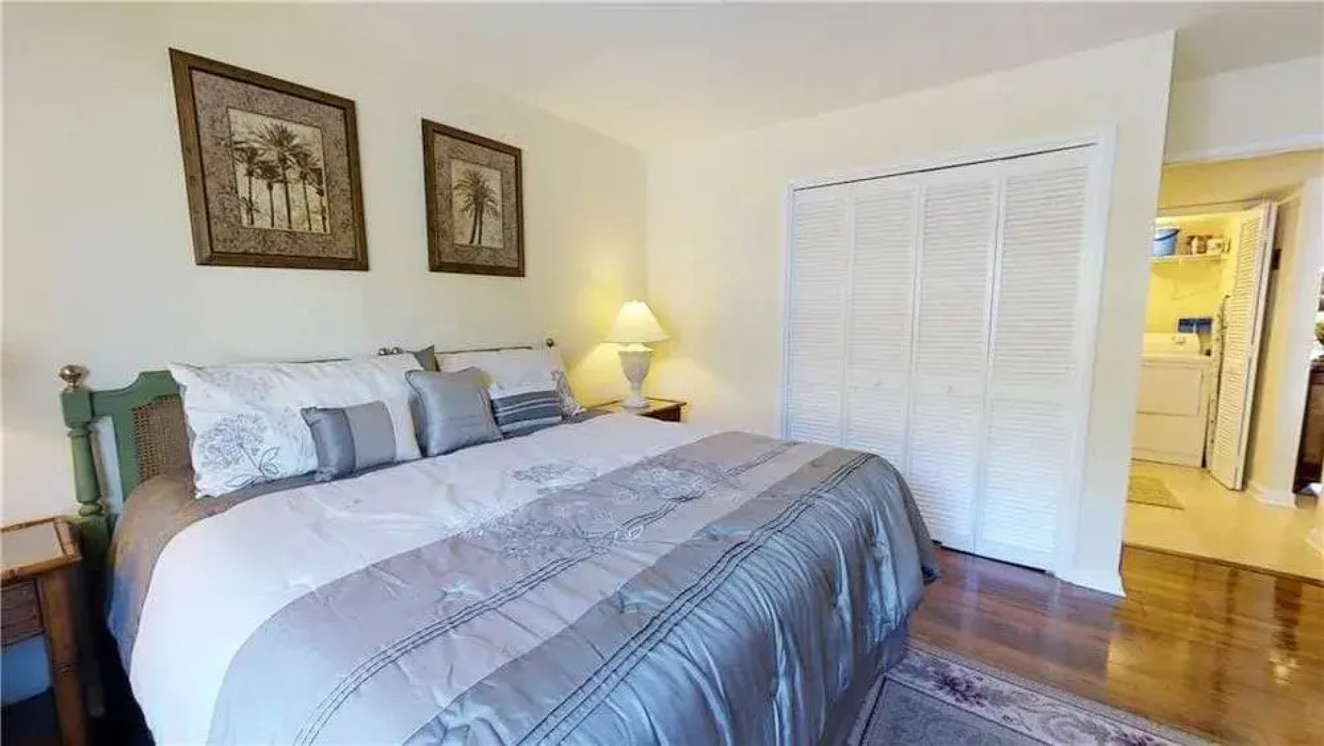 Inverness Village 919 by RedAwning