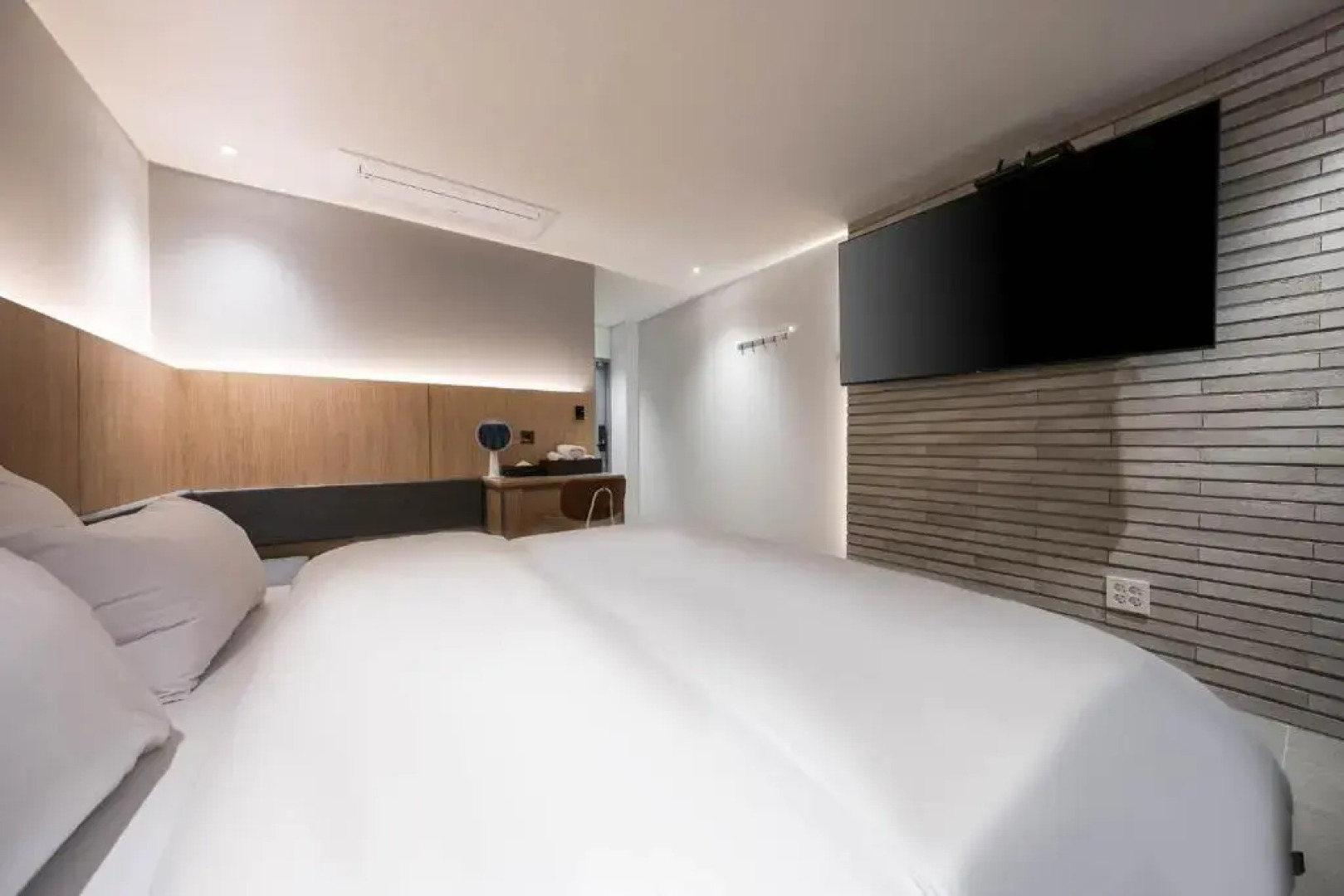 Siheung Brown Dot Jeongwang