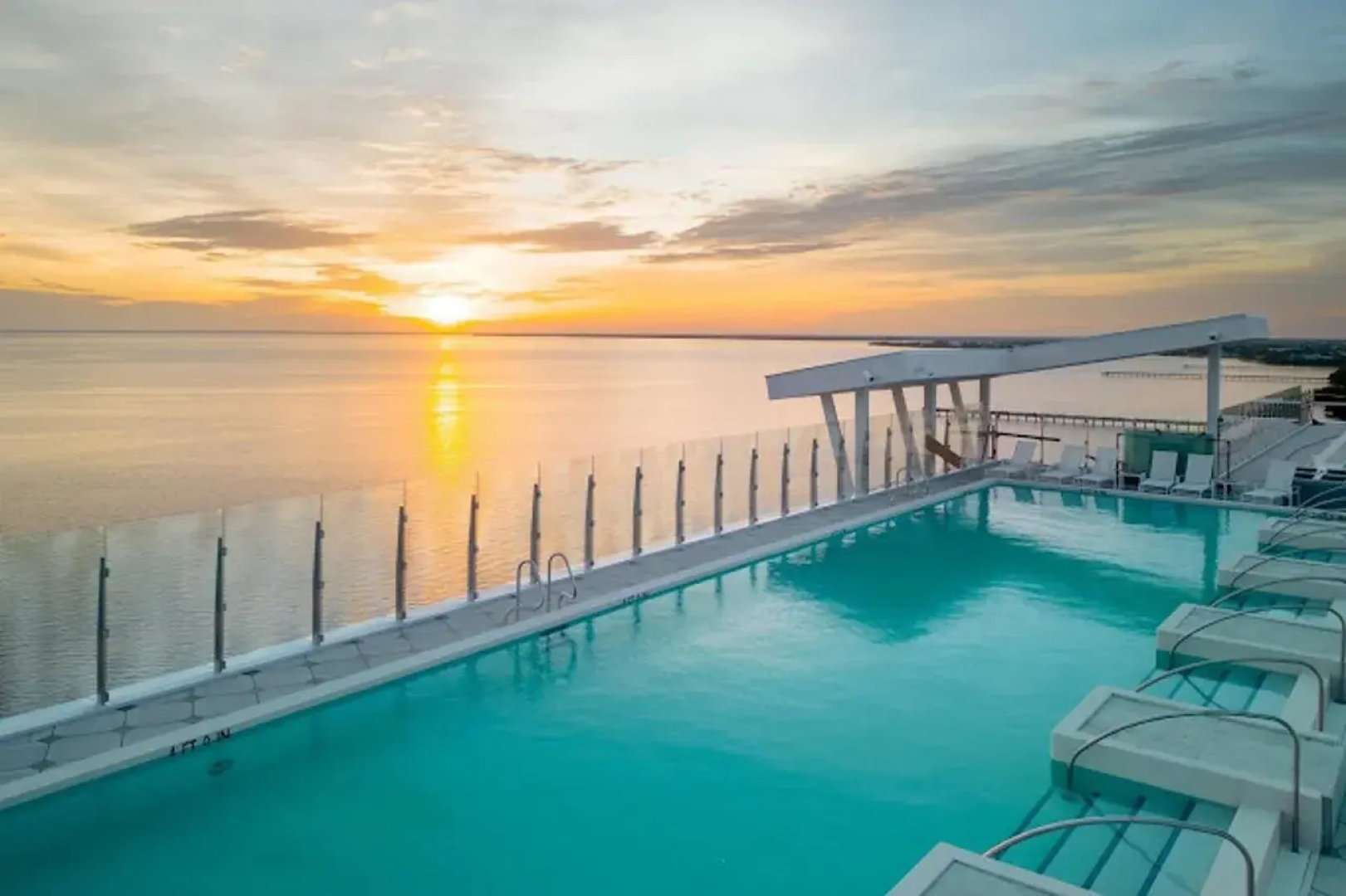 Sunseeker Resort Florida Gulf Coast, Curio Collection Hilton
